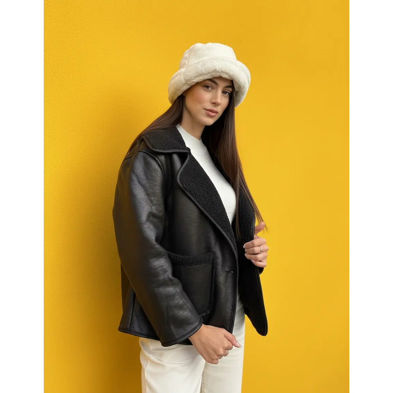 Campera Gamulán Cuello Solapa Mujer Con Corderito Negro