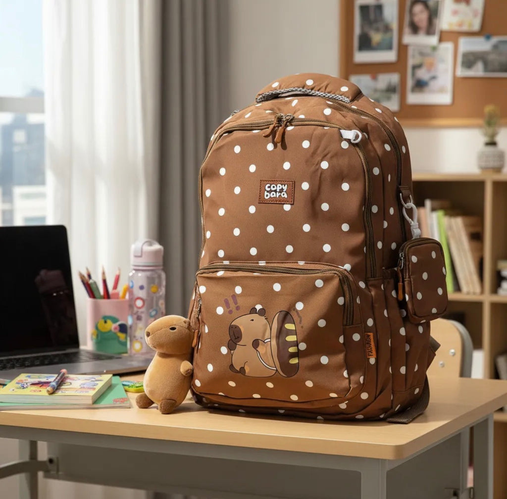 Mochila Escolar Con Monedero De Capibara Carpincho Laptop