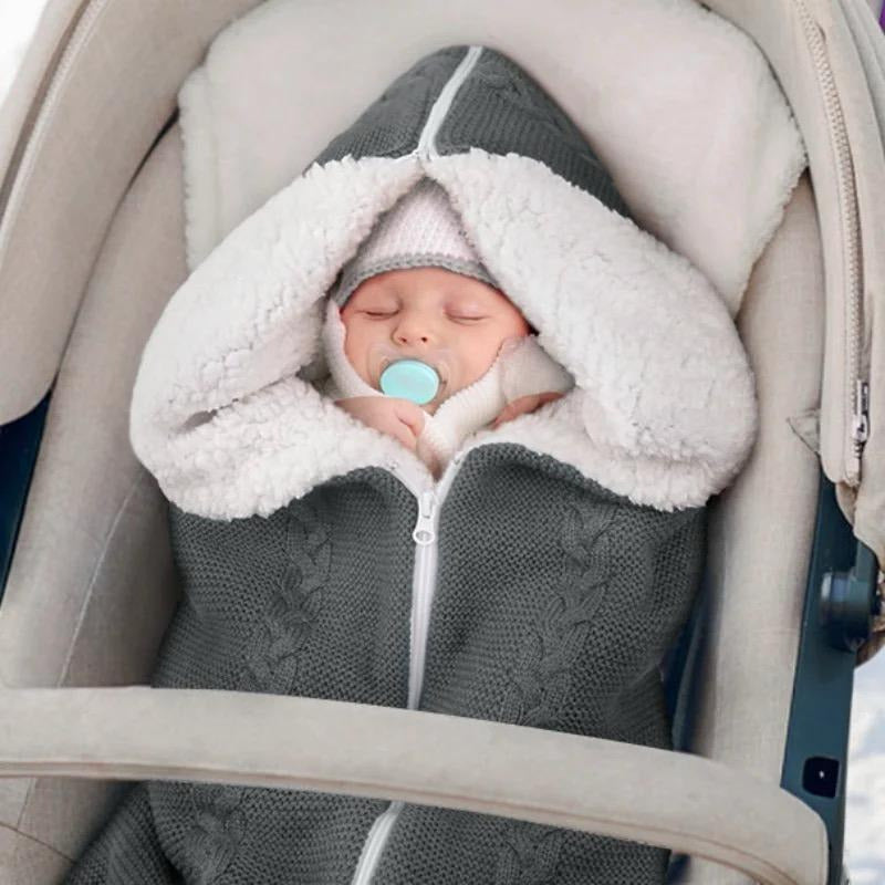 Sobre Bundle Manta Bebe Con Cierre Corderito Y Lana