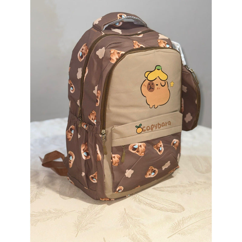 Mochila Escolar Con Cartuchera De Capibara Carpincho Laptop