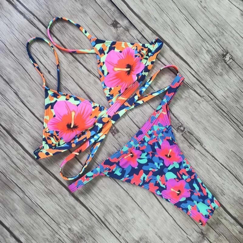 Bikini Malla Espalda Cruzada Camuflado Con Flores Triangulo