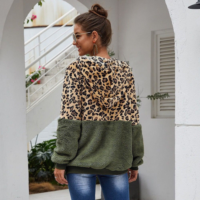 Campera Con Capucha Combinado Animal Print Polar Uniteduy