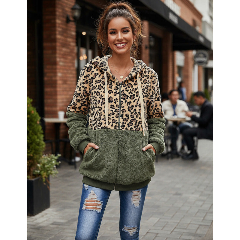 Campera Con Capucha Combinado Animal Print Polar Uniteduy