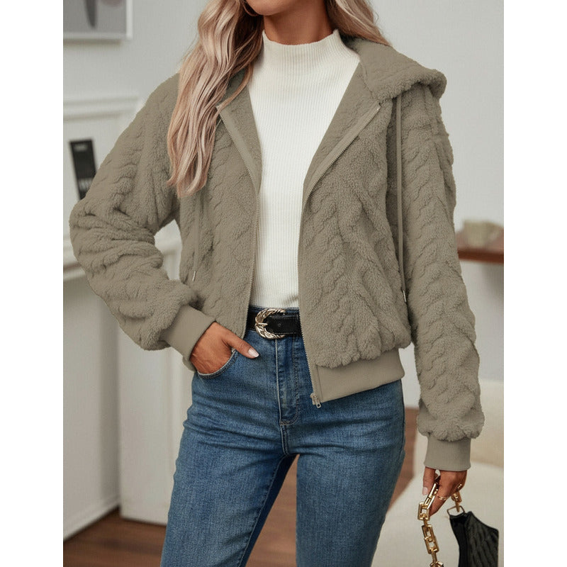 Campera Corta Trenzada Puños Capucha Polar Peluda Uniteduy