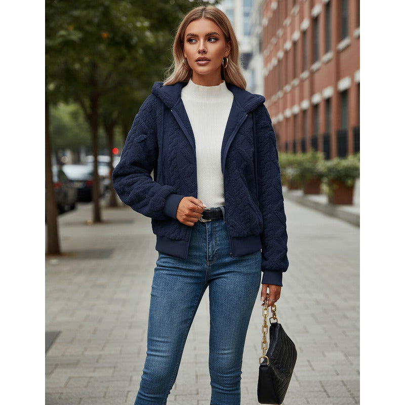 Campera Corta Trenzada Puños Capucha Polar Peluda Uniteduy