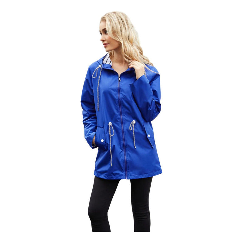 Campera Corta Viento Con Capucha Larga Bolsillos Cola Pez