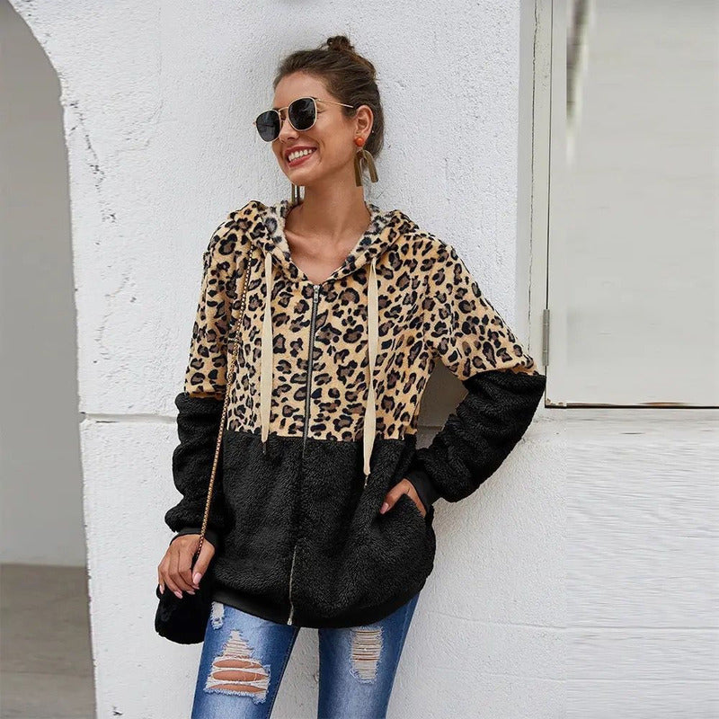 Campera Con Capucha Combinado Animal Print Polar Uniteduy