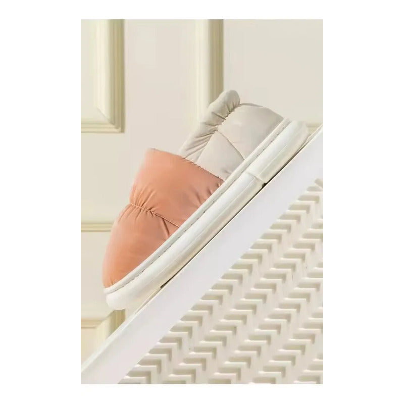 Pantufla Impermeable Cerrada Corderito Suela Goma Uniteduy