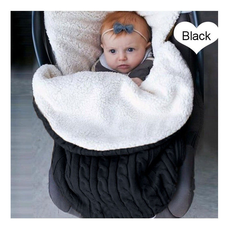 Sobre Bebe Con Corderito Y Lana Bundle Ideal Para El Frio