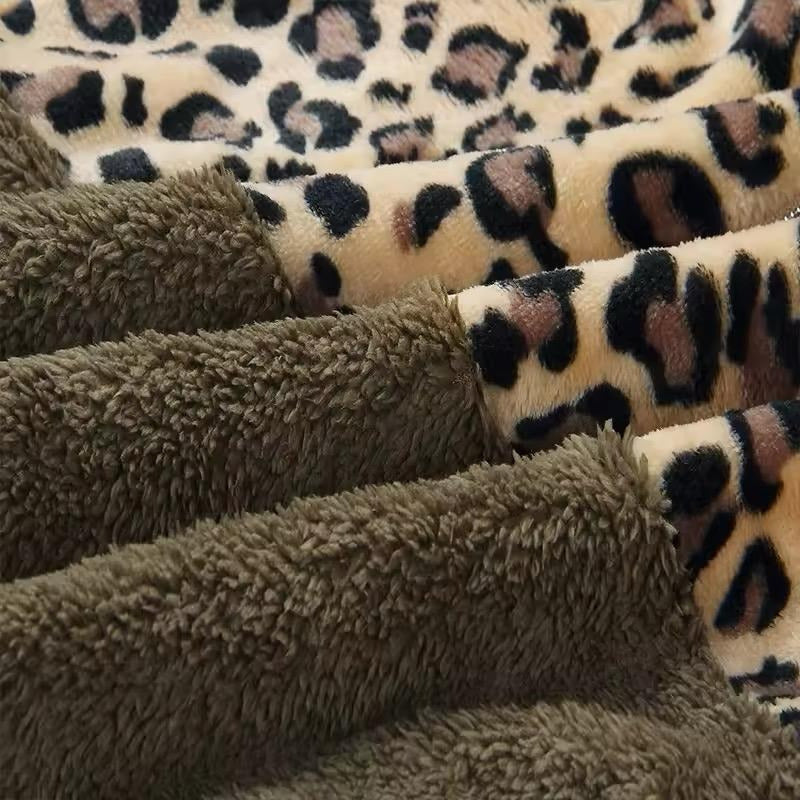 Buzo Canguro Animal Print Cremallera Capucha Uniteduy