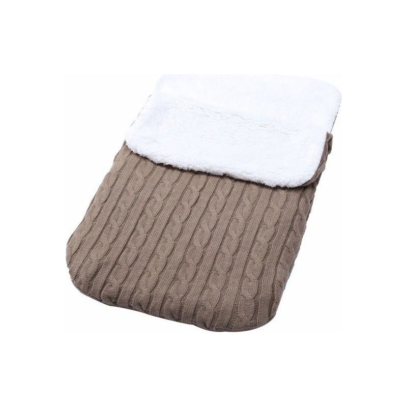 Sobre Bebe Con Corderito Y Lana Bundle Ideal Para El Frio