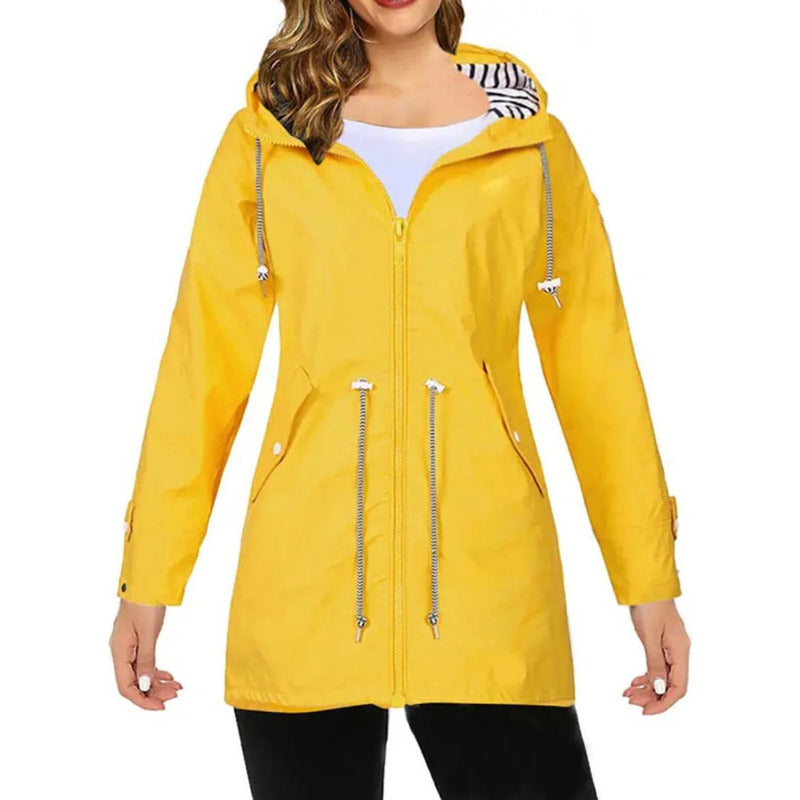 Campera Corta Viento Con Capucha Larga Bolsillos Cola Pez